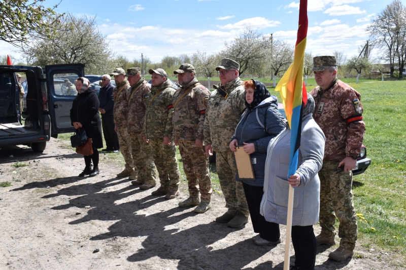 На Волині в останню земну дорогу провели Героя Олександра Сернюка