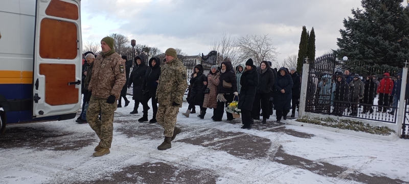 Війна забрала у батьків – сина, у донечки – батька: на Волині попрощалися із 34-річним Героєм Сергієм Буйницьким