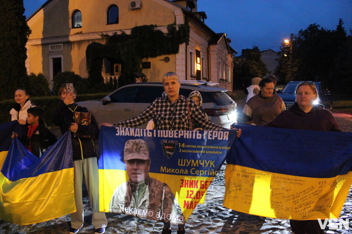 27 місяців провів у російському полоні: в Луцьку зустріли звільненого з неволі Михайла Шостака