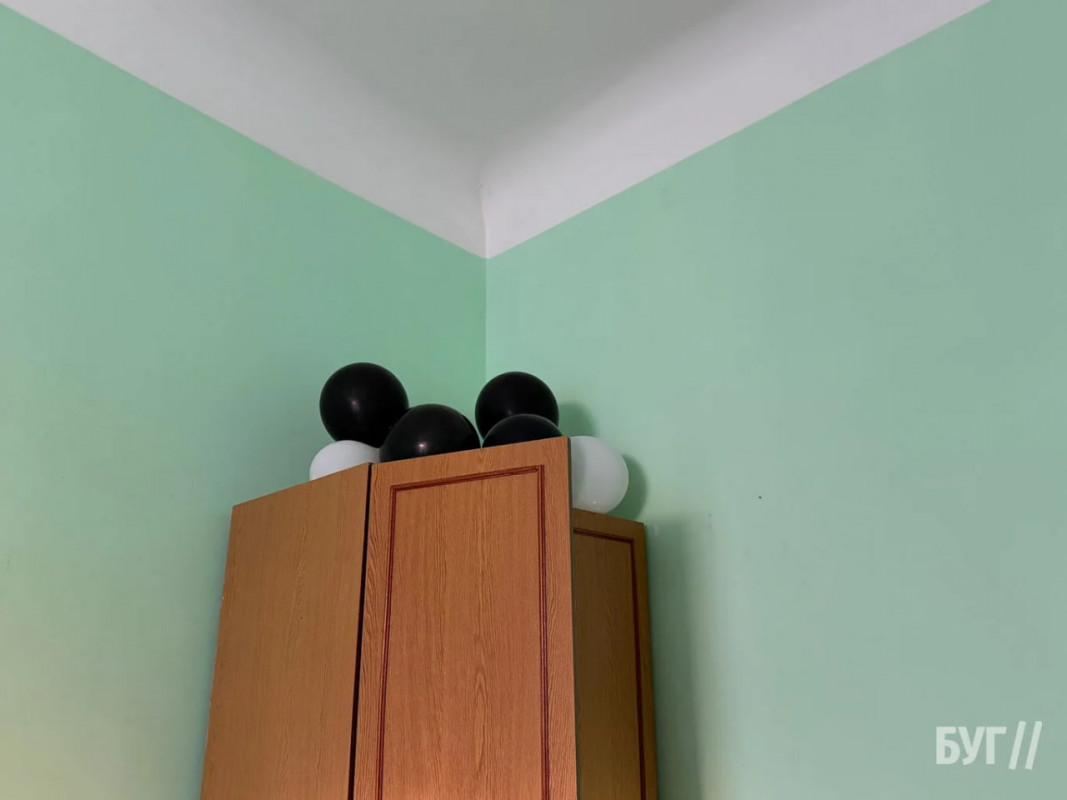 Порожні зали, сміття і зірване майно: що залишила УПЦ МП в Успенському соборі у Володимирі. Фото