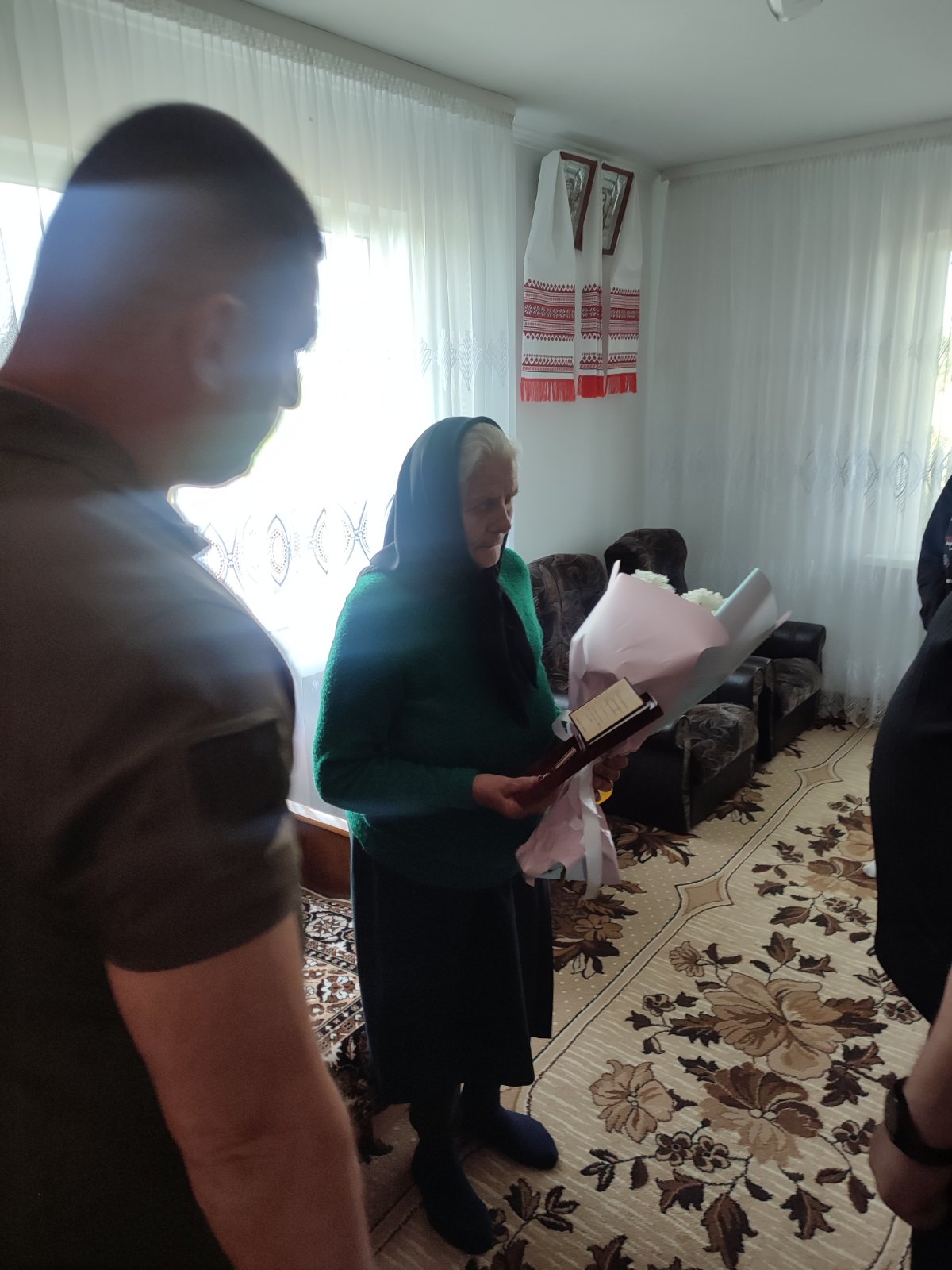 Рідним полеглих воїнів з Волині вручили посмертні нагороди Героїв