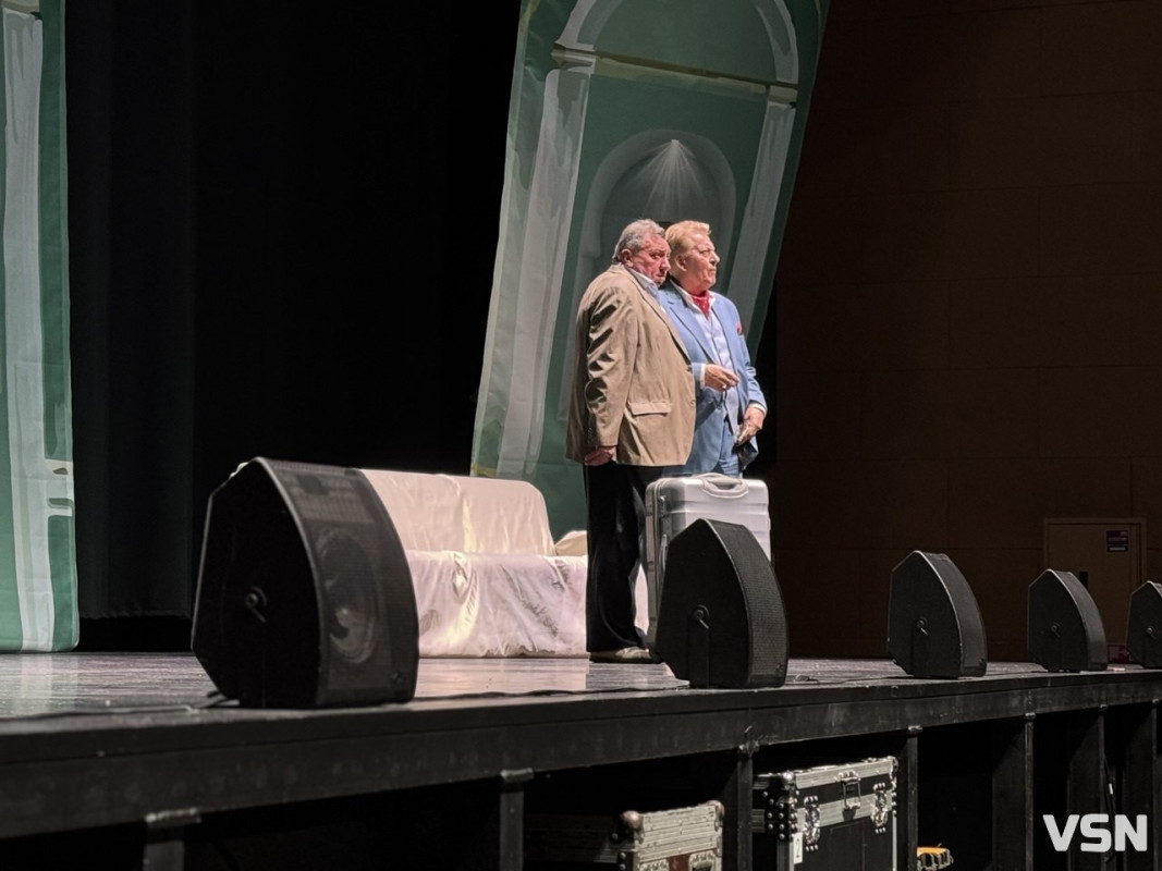 Комедія «Перевертень» у Луцьку: як минув театральний вечір