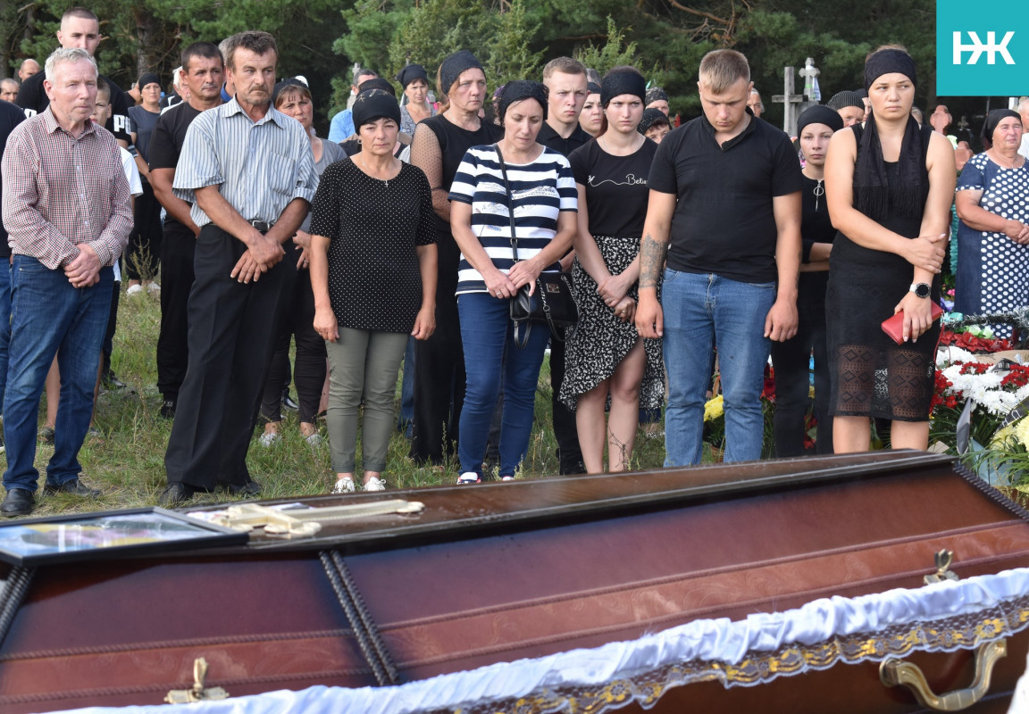 Волиняни провели в останню дорогу загиблого Героя з Волині Василя Маковського