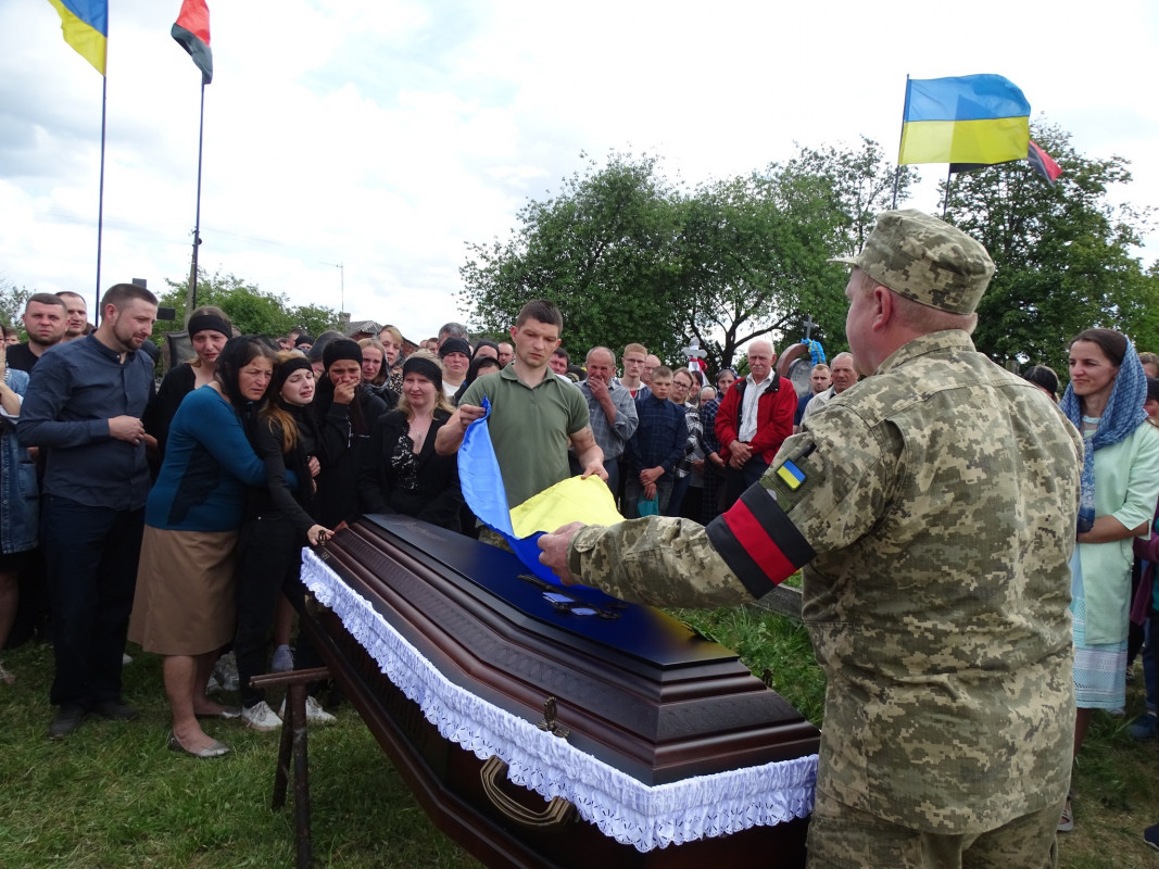 «На щиті» додому назавжди повернувся 26-річний Герой Сергій Касьян з Волині