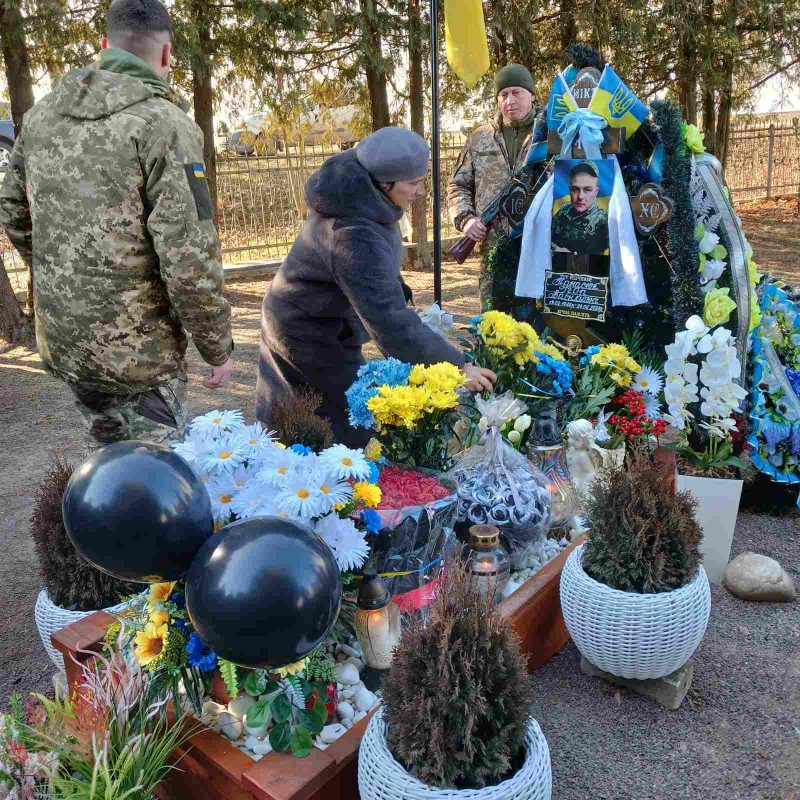 На Волині відкрили меморіальну дошку загиблому воїну Ігорю Панасюку