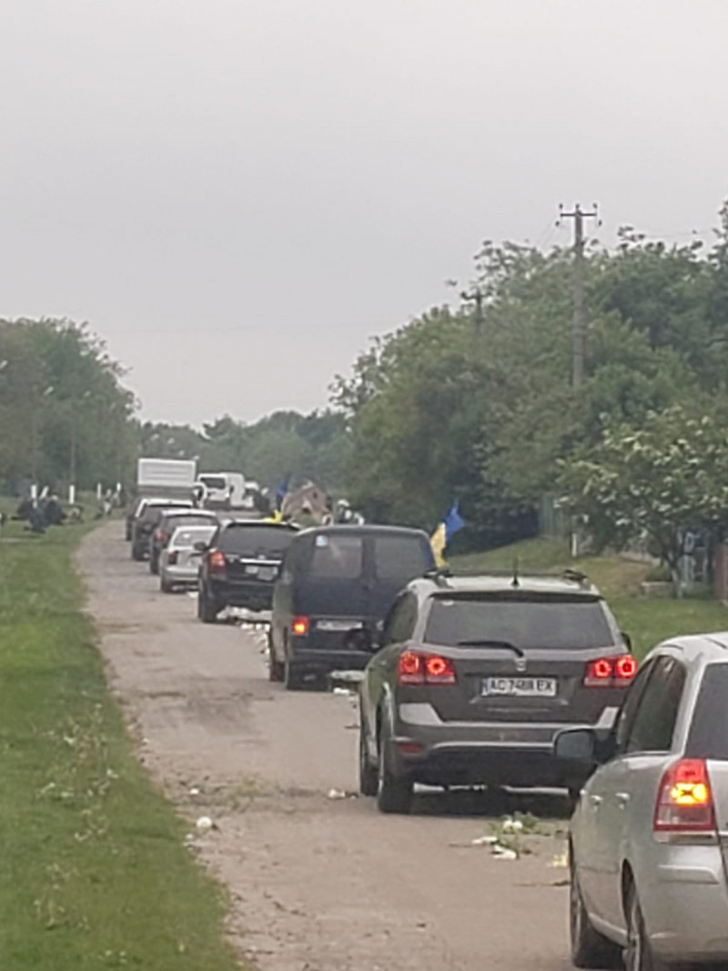 Устилузька громада попрощалася із захисником України Олександром Сачуком