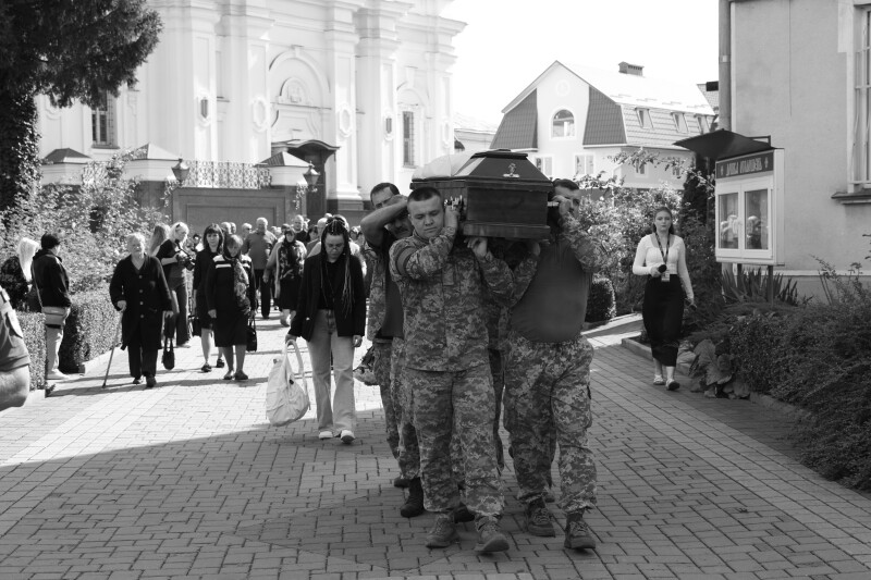 Помер у російському полоні, але не зрадив присязі: у Луцьку попрощалися із захисником України Борисом Борисюком