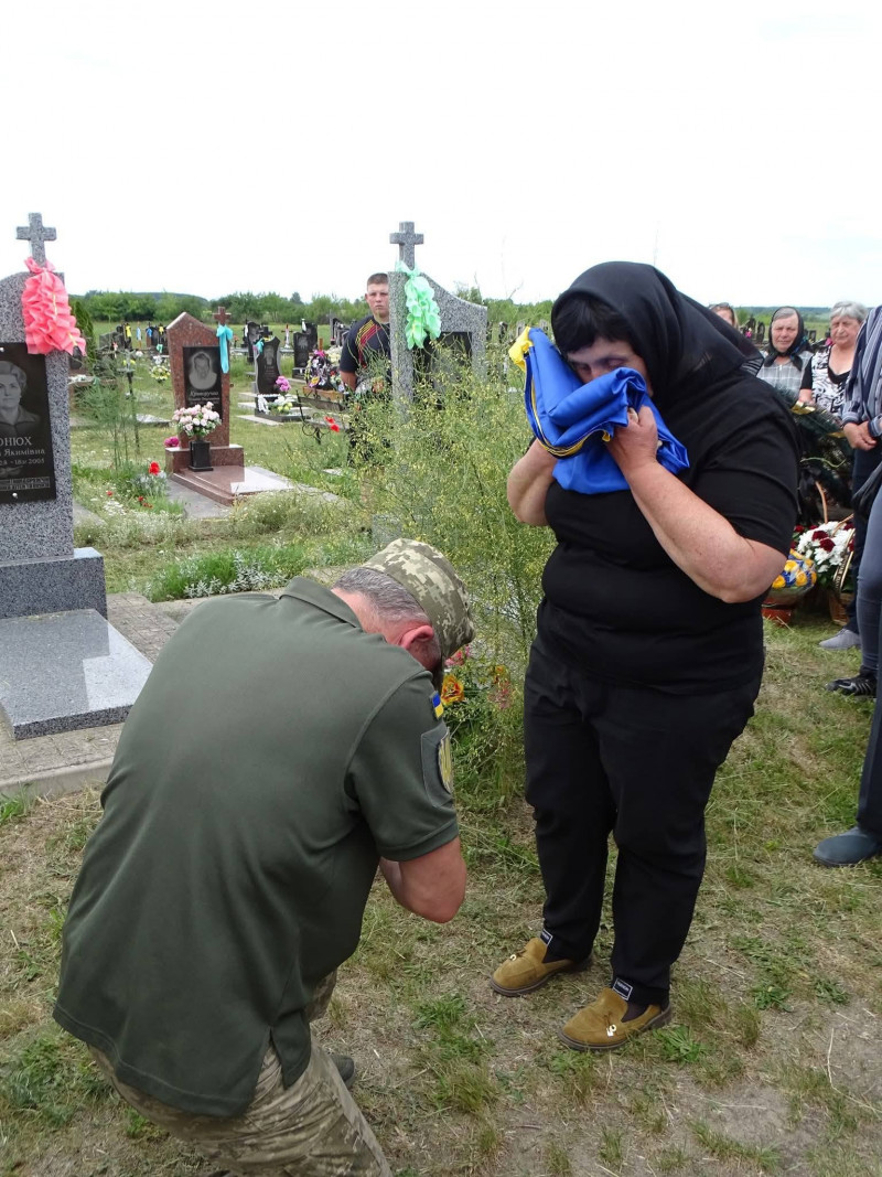На Волині поховали 26-річного Героя Сергія Самолюка, який понад рік вважався зниклим безвісти
