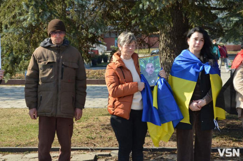 Забути – значить зрадити: у місті на Волині вперше провели мирну ходу на підтримку військовополонених і зниклих безвісти