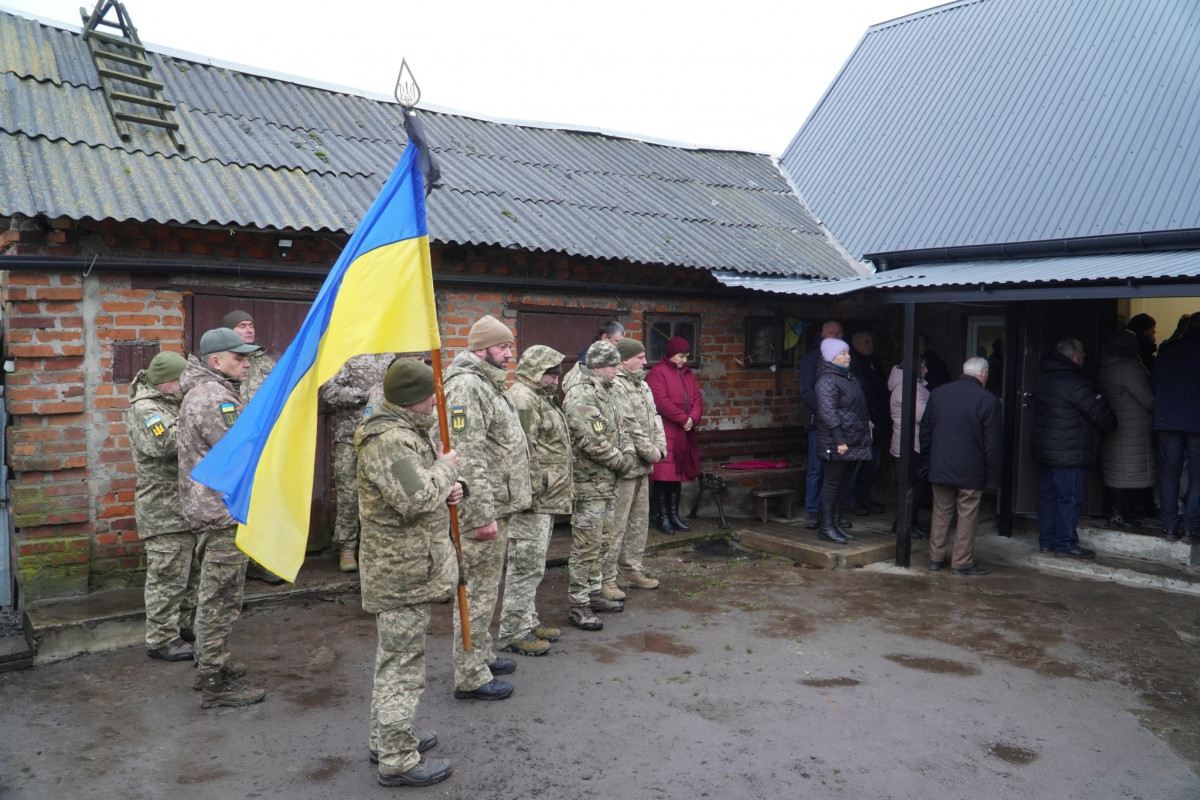 Був надто близько до епіцентру вибуху: на Волині поховали Олександра Талікова, який загинув у Запоріжжі внаслідок атаки КАБами