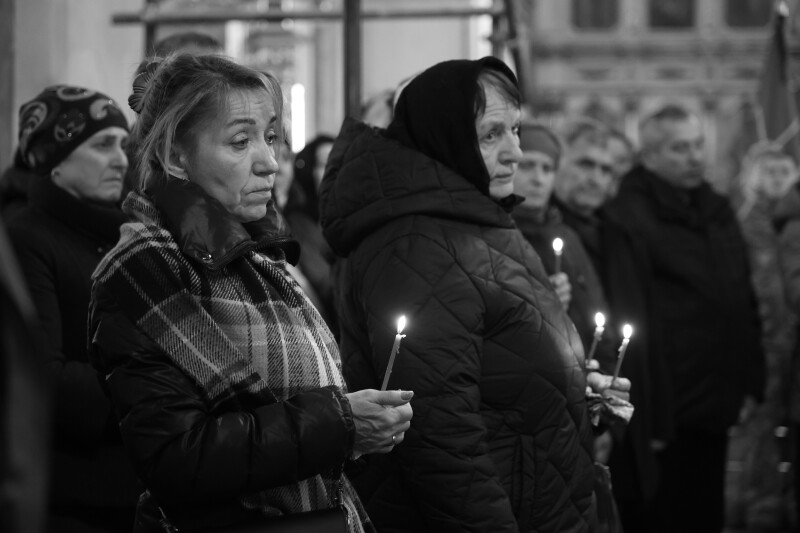 У Луцьку провели в останню дорогу загиблого Героя Віктора Оверчука