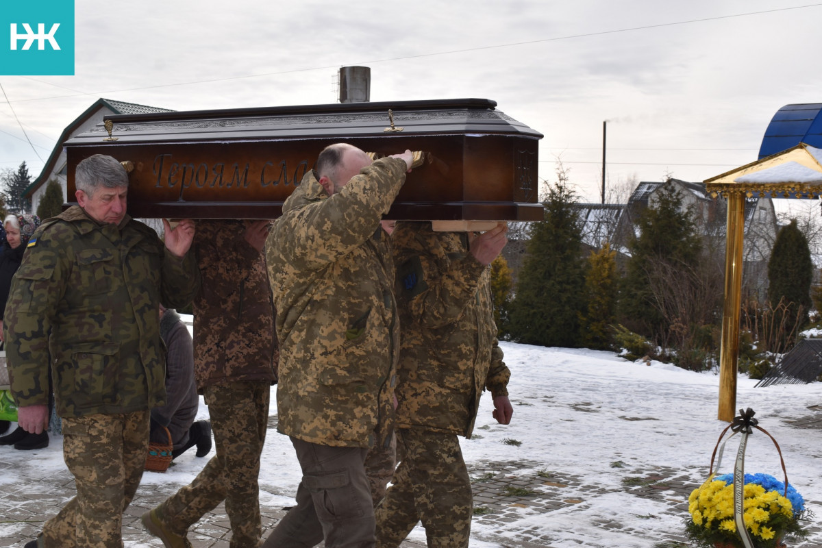 Загинув у Курській області: на Волині поховали Героя Валерія Солоху