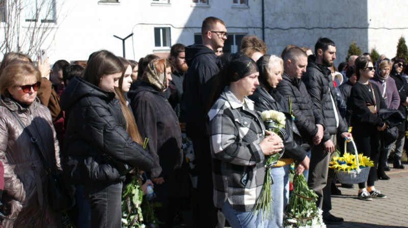 У громаді на Волині попрощалися із 23-річним розвідником «Азова» Назаром Поліщуком