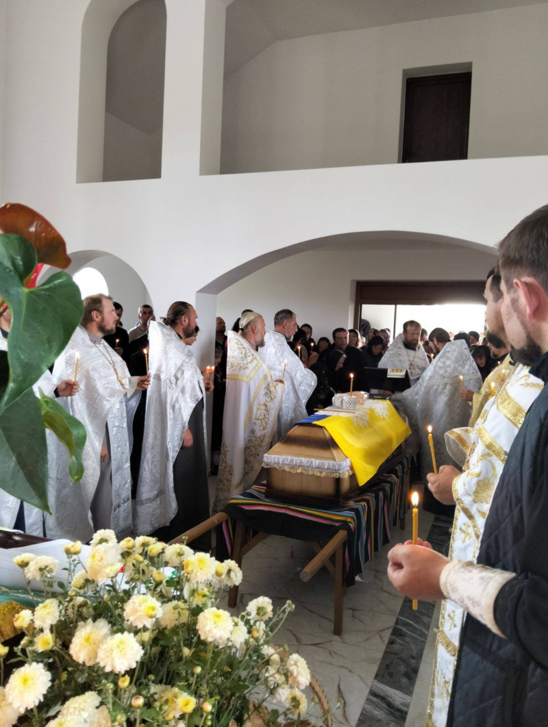 Не встиг створити сім’ю і потішити батьків онуками: на Волині поховали молодого Героя Андрія Денисюка
