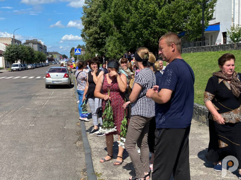 На Волині попрощались з бійцем Володимиром Оченком, який загинув захищаючи Україну