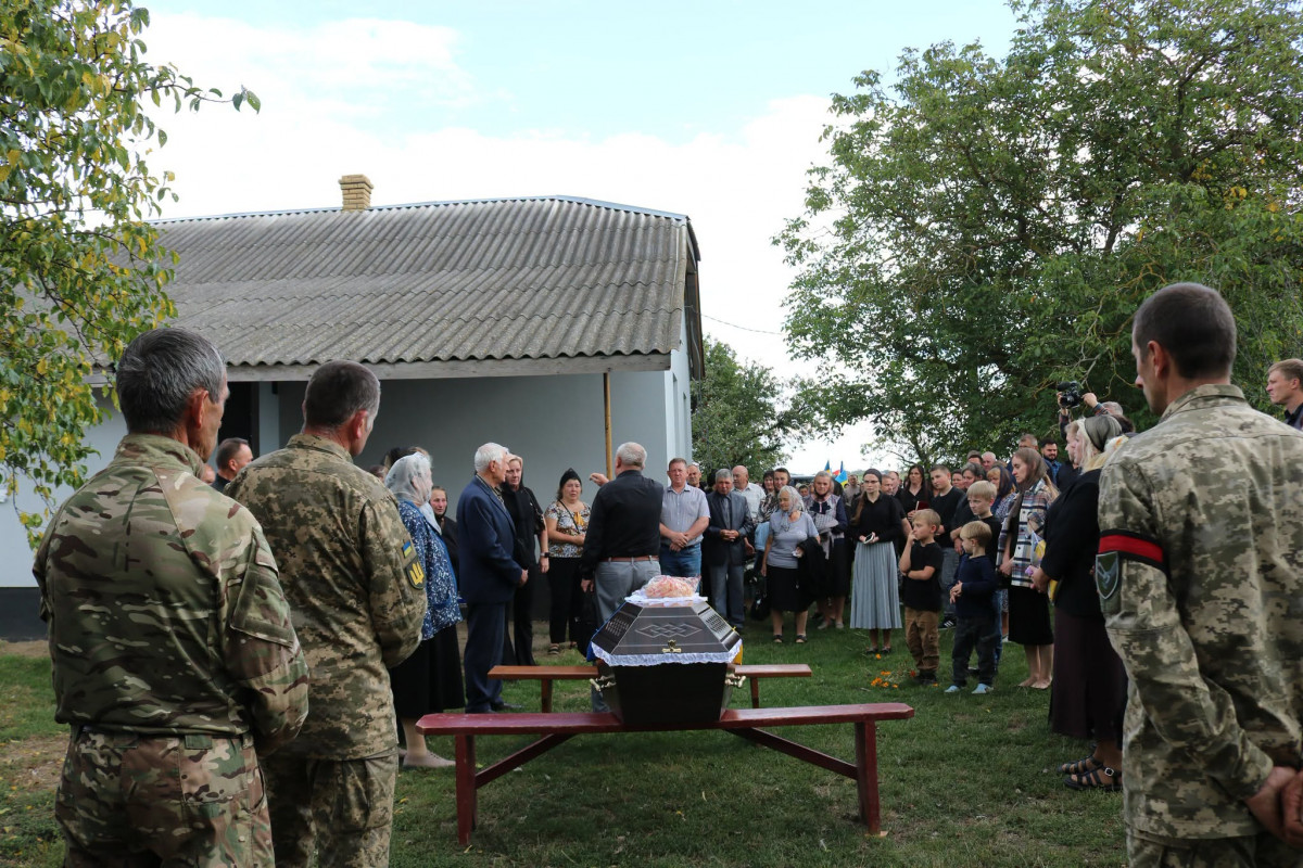 Загинув понад півтора року тому у Курській області: на Волині поховали захисника Миколу Собчука