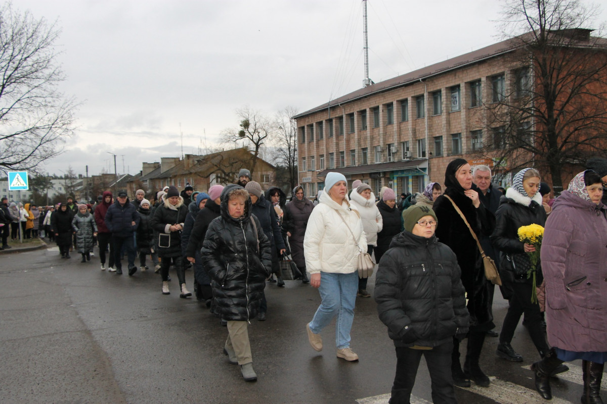 Мінно-вибухова травма забрала життя Героя: на Волині попрощались із 28-річним захисником Володимиром Левчиком