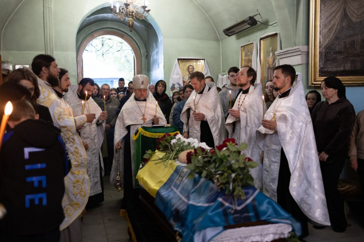 Без сина залишилася мама, а без старшого брата — двоє братів: на Волині поховали 25-річного Героя Олексія Семеновича