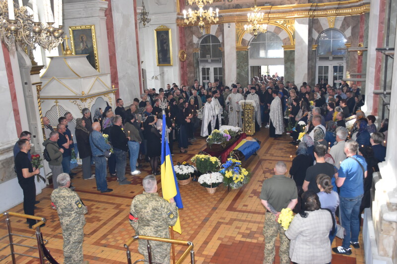 У Луцьку провели в останню путь полеглого військовослужбовця Олександра Кобилька