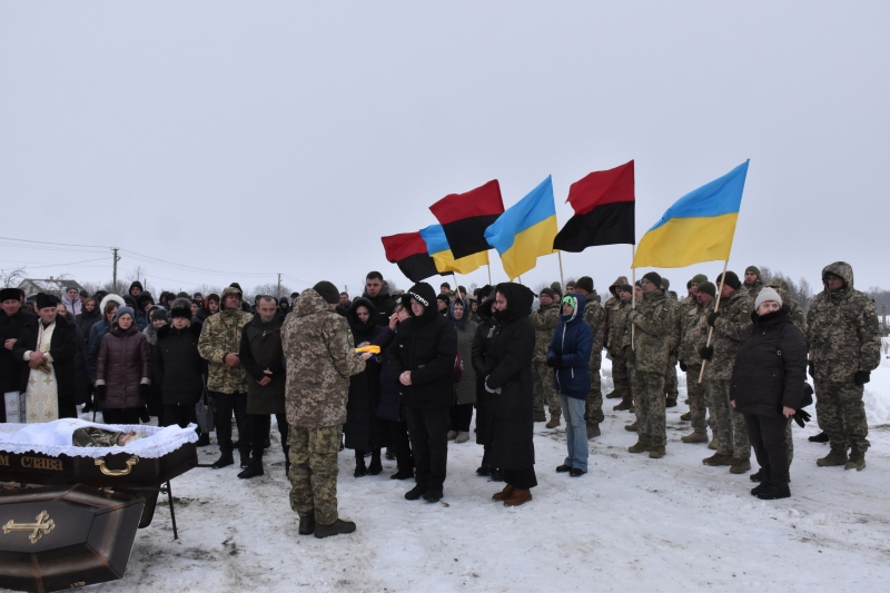 На Волині в останню путь провели Героя Віктора Радченка