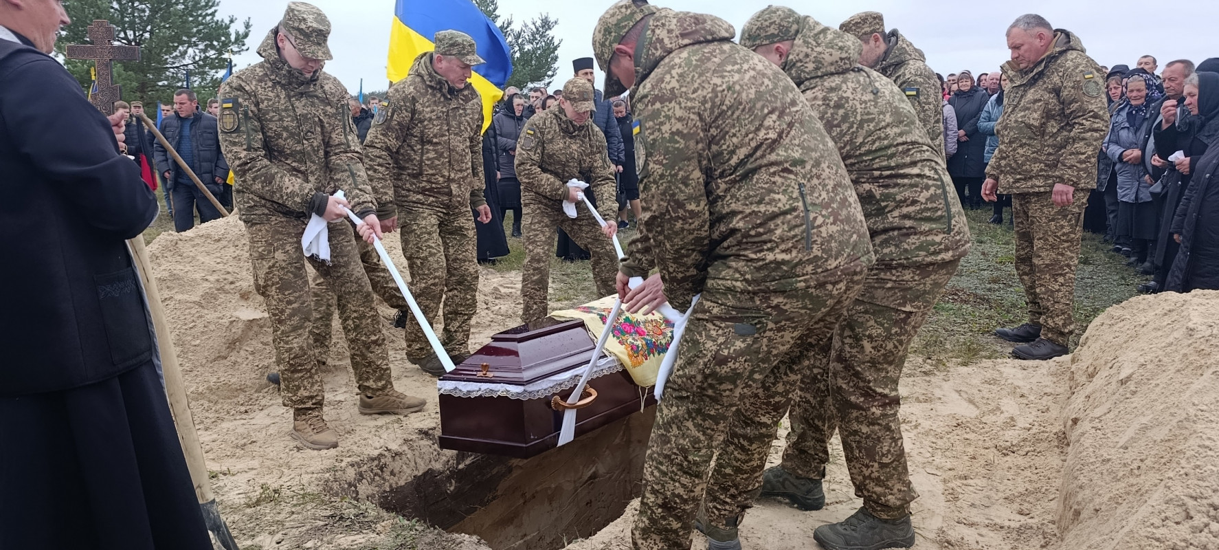 Не встиг створити сім’ю: на Волині попрощались з Героєм Сергієм Засядьком