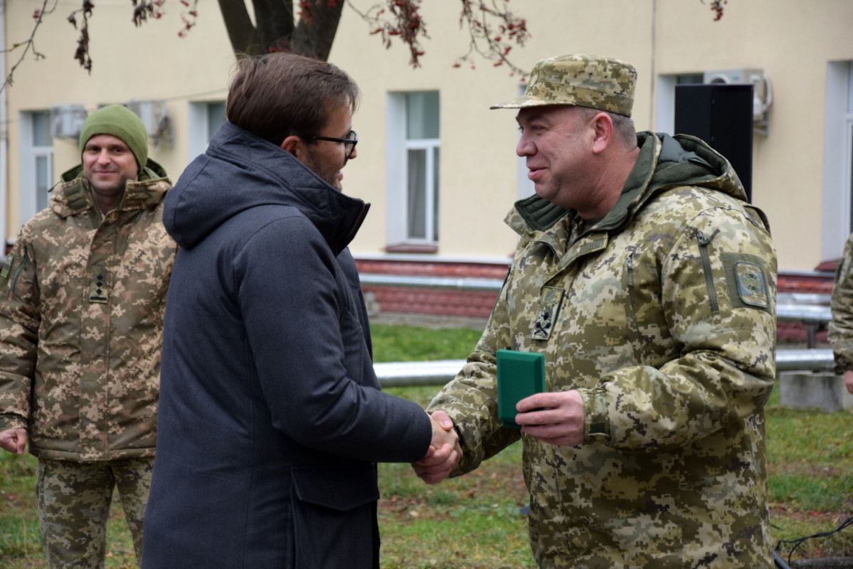 Як волонтери Волині допомагають прикордонникам на передовій