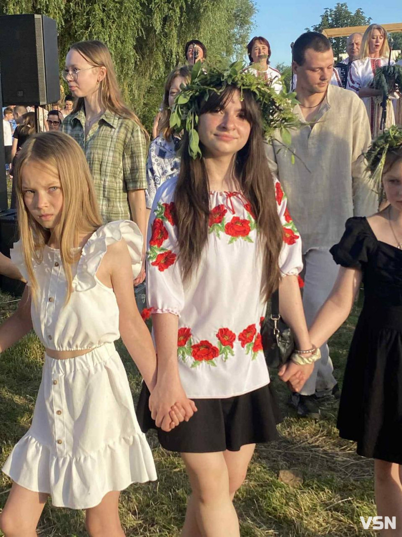 Купальські пісні, вогонь і благодійність: у місті на Волині яскраво відзначили свято Івана Купала