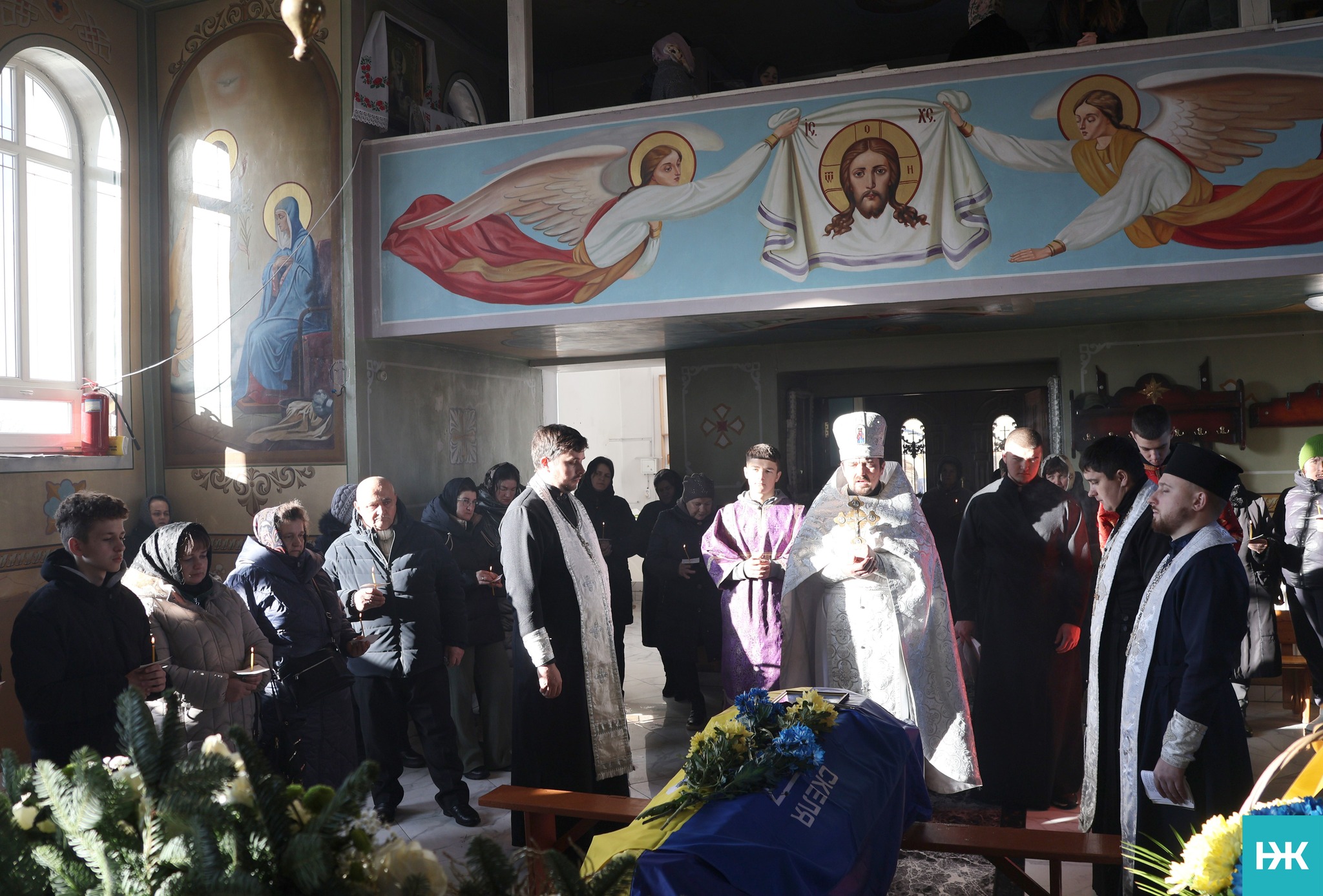 Без батька залишилися п'ятеро дітей: на Волині в останню путь провели Героя, який вважався безвісти зниклим