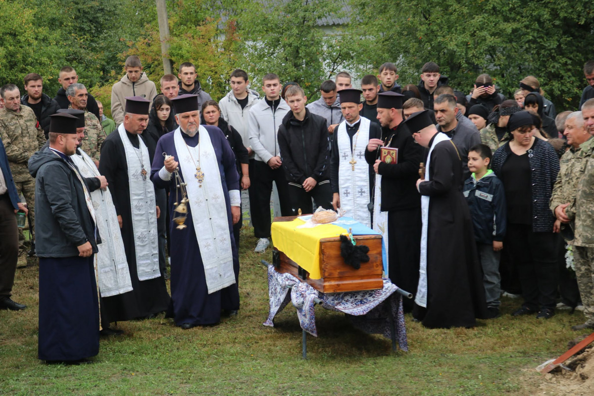 Йому було лише 19: на Волині попрощалися з юним Захисником Арсеном Хачатряном