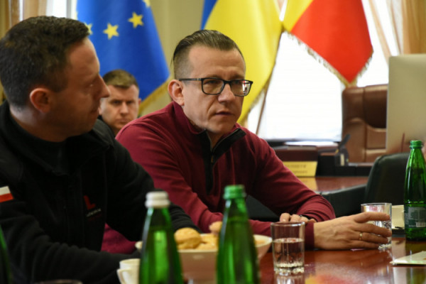 Луцьк отримав 5 вантажних бусів гуманітарної допомоги з Польщі