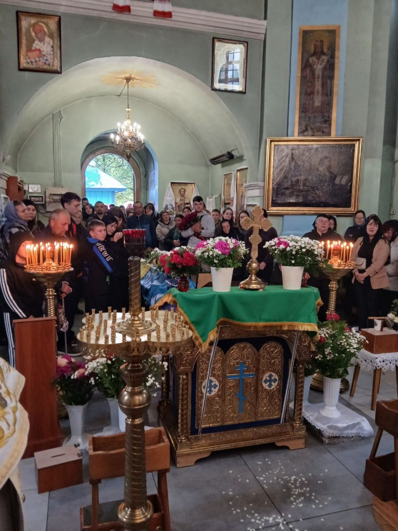 Без сина залишилася мама, а без старшого брата — двоє братів: на Волині поховали 25-річного Героя Олексія Семеновича