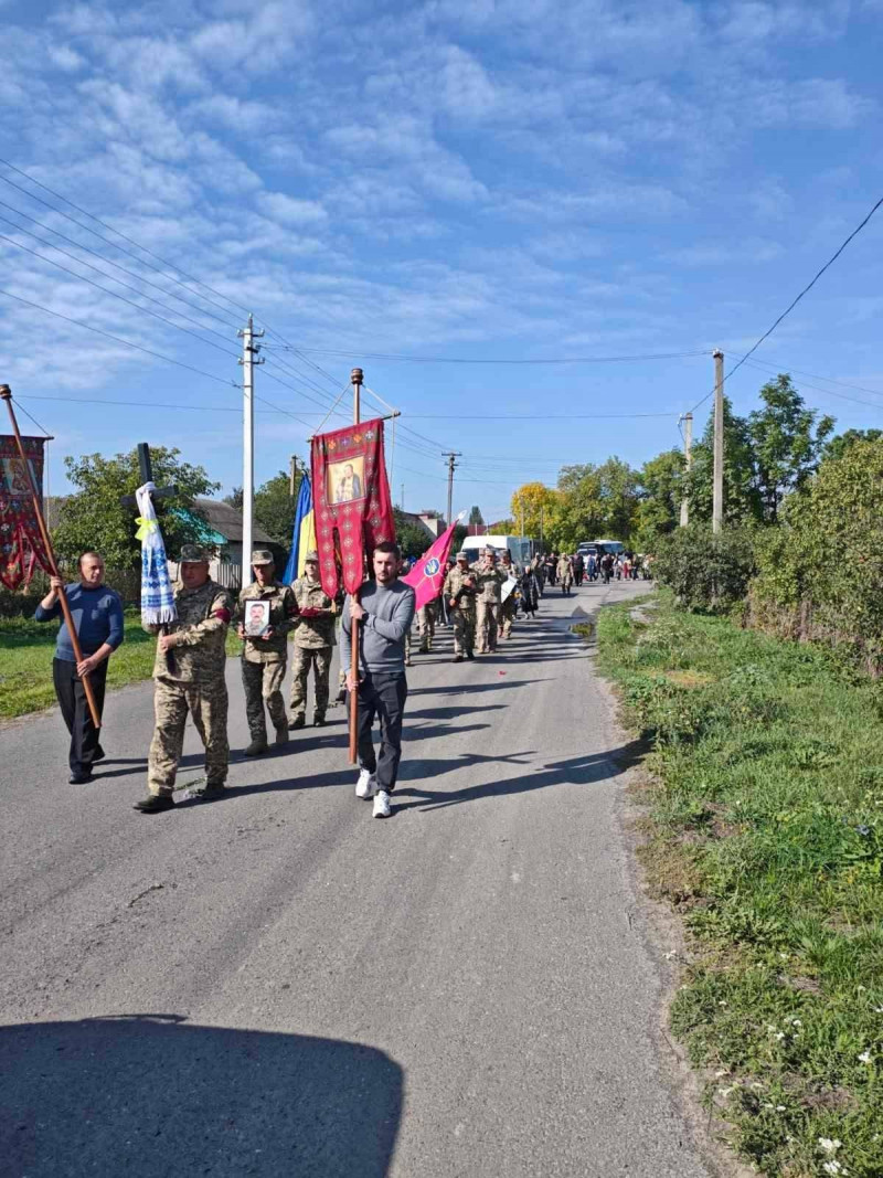 Помер під час служби: на Волині попрощалися з 55-річним Героєм Миколою Соловенюком