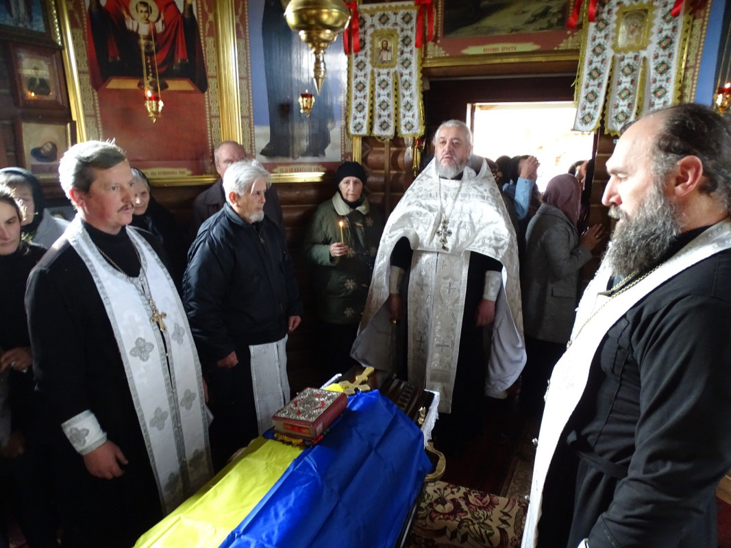 Загинув у бою у Покровському районі: на Волині провели в останню путь Героя Юрія Патія