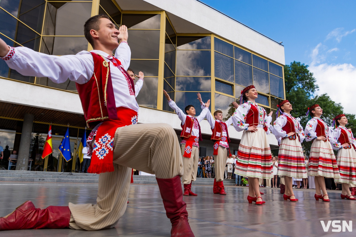 Як у Луцьку нагороджували медалістів. ФОТОРЕПОРТАЖ