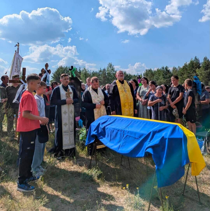 Два роки між надією і болем: на Волині попрощалися із захисником Петром Якимовим