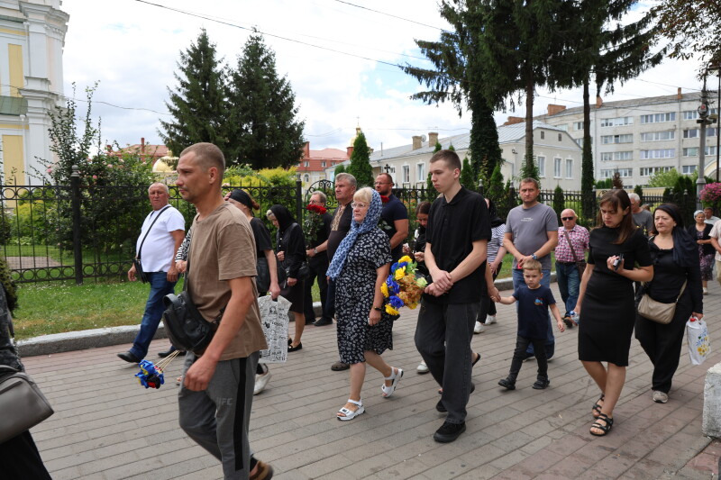 Загинув у Запорізькій області: у Луцьку попрощалися з Героєм Олексієм Бондарем