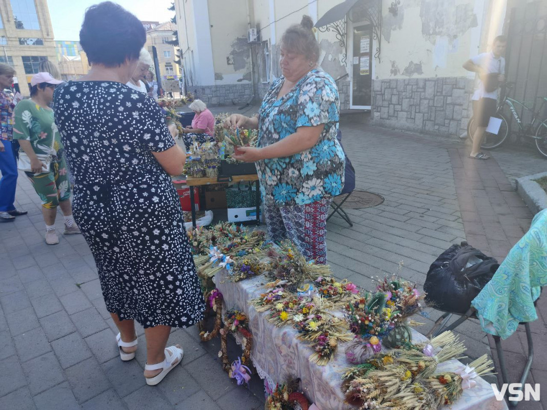 Як у Луцьку відзначають Маковія та що святять. Фоторепортаж