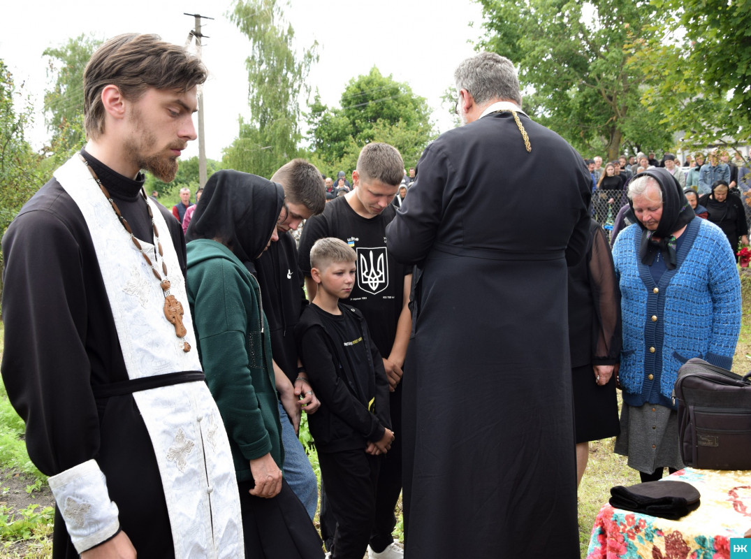 Вважався зниклим безвісти: на Волині в останню дорогу провели Героя Сергія Остимчука