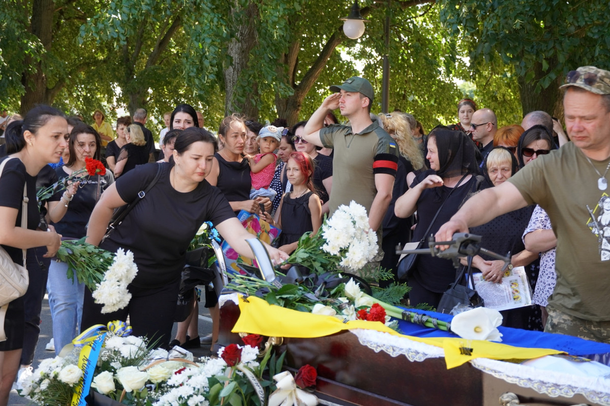 Медикам не вдалося врятувати його життя: попрощалися з Героєм з Волині Сергієм Гвоздецьким