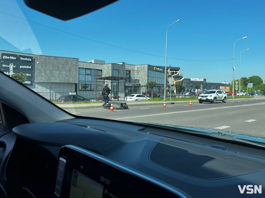 Біля Луцька сталася аварія: постраждав мотоцикліст