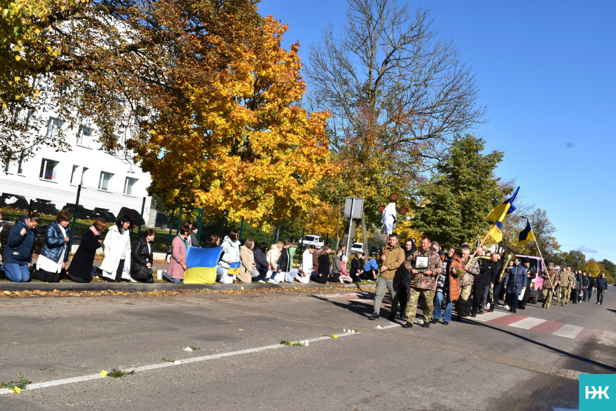 Смерть спіткала не на полі бою, а на відносно мирній території: на Волині попрощались з Героєм Іваном Андрусиком
