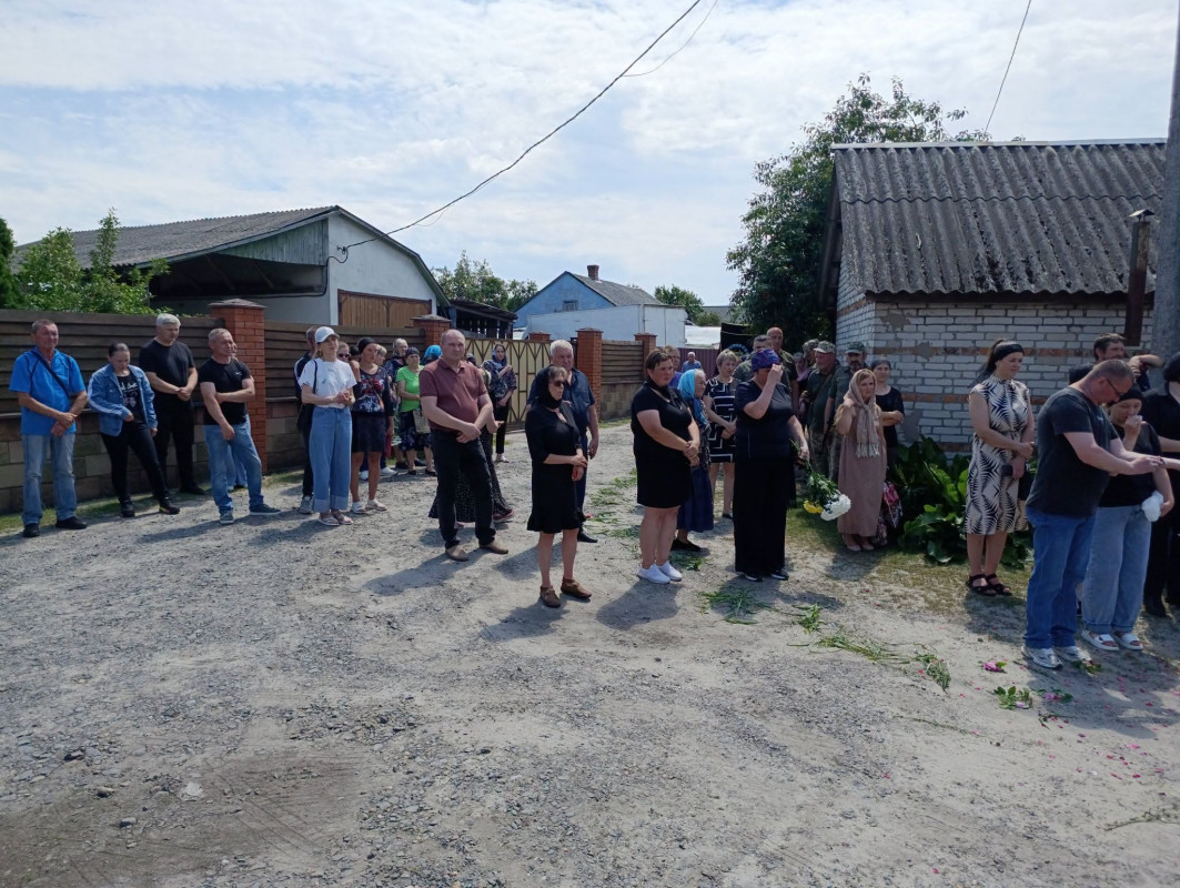 Навіки 22: на Волині поховали Героя Олександра Бусла, який тривалий час вважався зниклим безвісти
