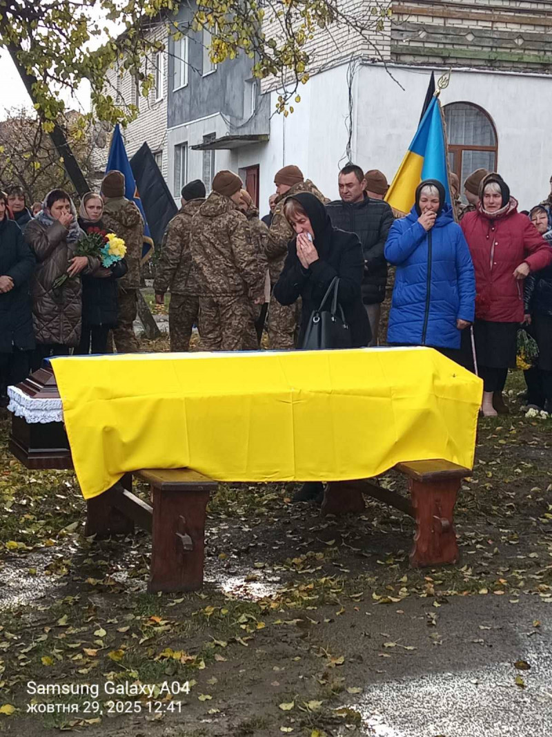 На Волині попрощалися із захисником Іваном Воронюком, який тривалий час вважався зниклим безвісти