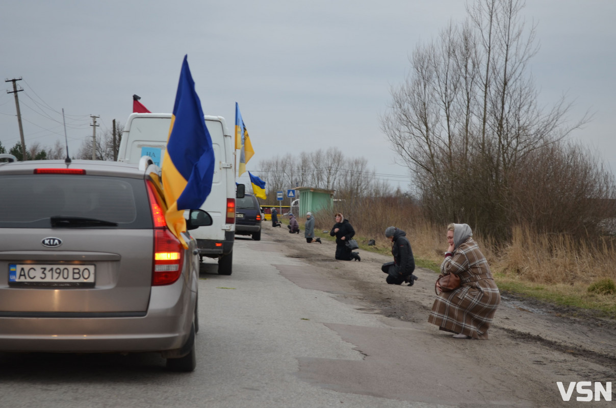 І небо плакало за ним: «на щиті» повернувся додому 23-річний Герой з Волині Віталій Забродський