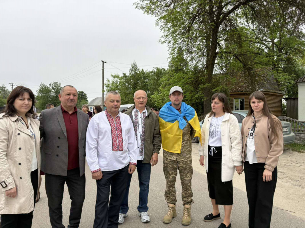 На рідну Волинь після полону повернувся воїн Андрій Войчук