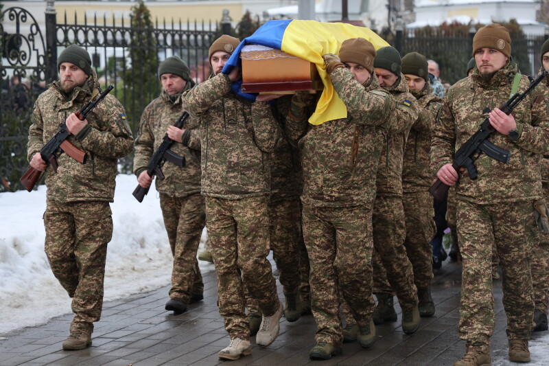 Навіки 29: у Луцьку попрощалися з військовослужбовцем Олексієм Бондаренком