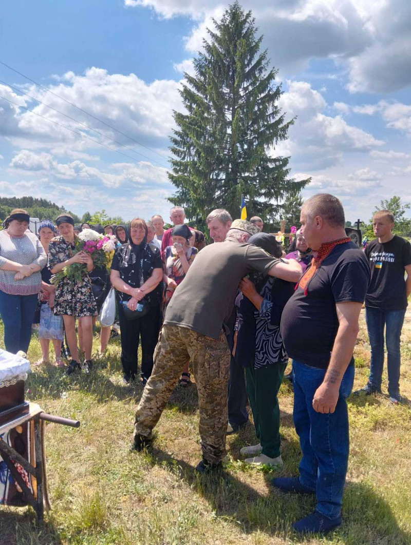 На Волині поховали 33-річного захисника Миколу Максимчука