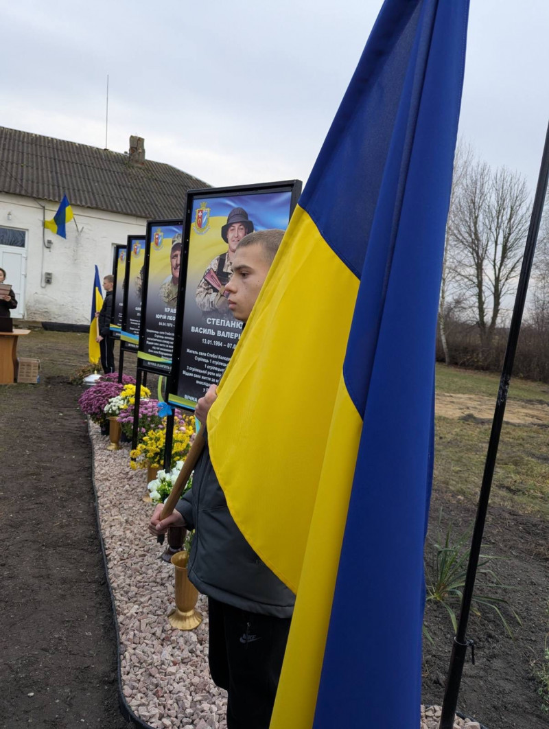 У громаді на Волині відкрили алеї пам’яті на честь загиблих захисників-земляків