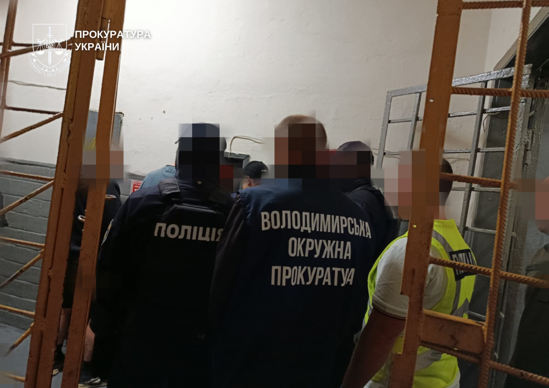 Наркотики в цукерках: у Луцькому СІЗО викрили канал постачання психотропів