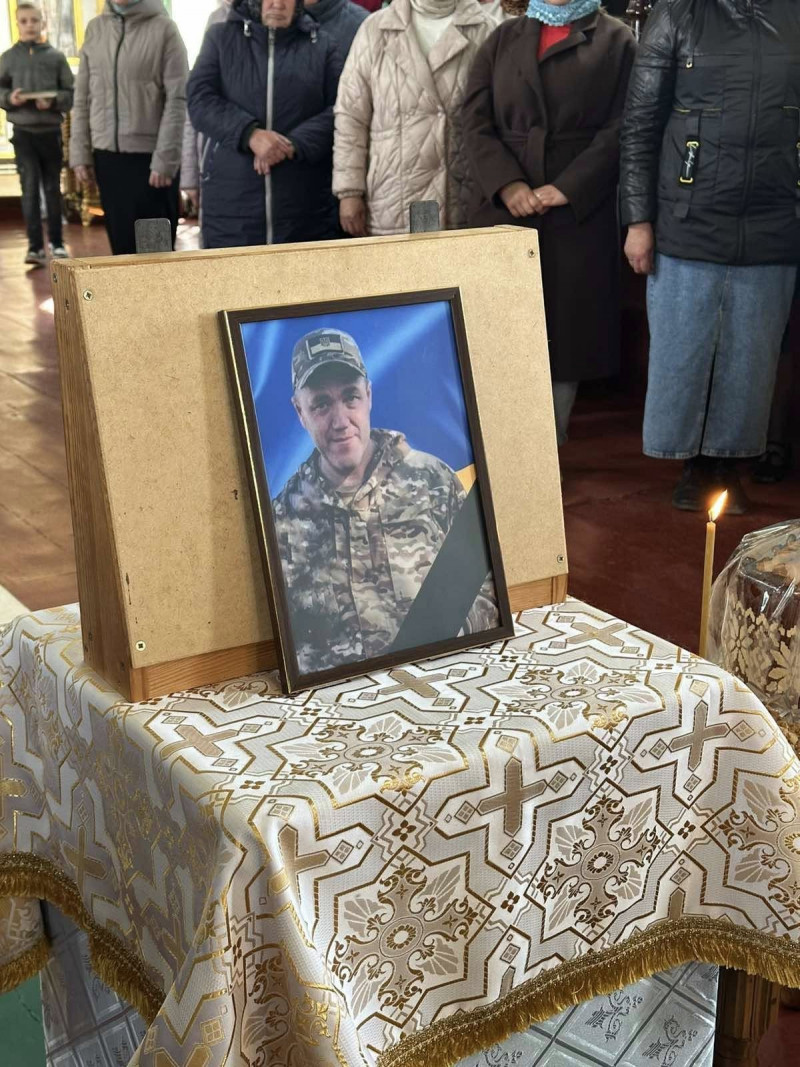 Загинув на Сумщині: на Волині поховали 43-річного Героя Валерія Бондара